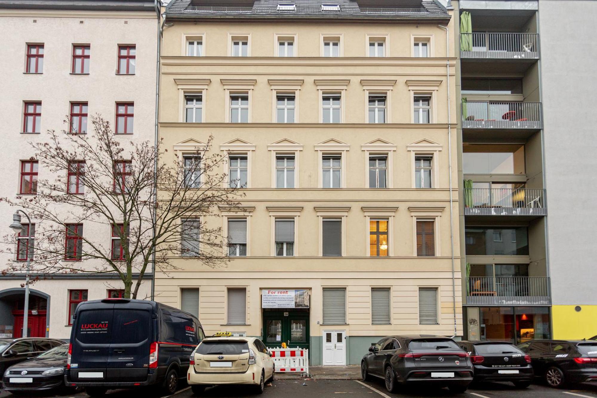 Global Living - Design Apartment I Central I Smart-Tv I Kitchen I Berlin — Photos 3
